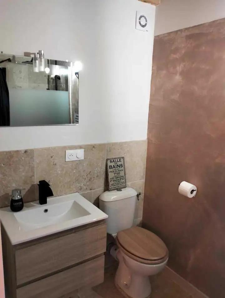 La Taniere Apartment Lagarde-Pareol Exterior photo